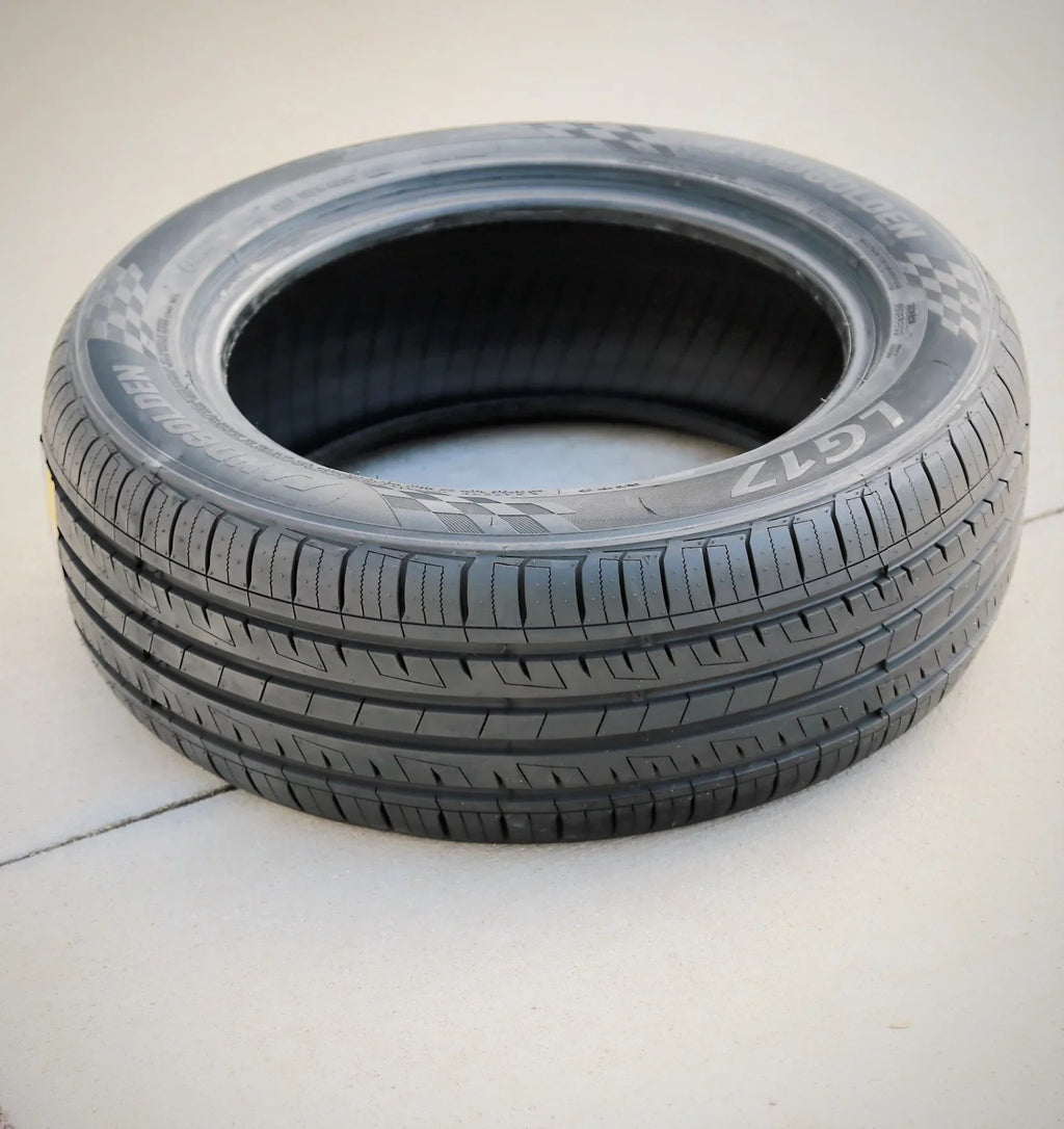 Landgolden LG17 195/55R15 85V Capability Tire Fits: 2007-08 Honda Fit Sport, 1999-2000 Honda Civic Si