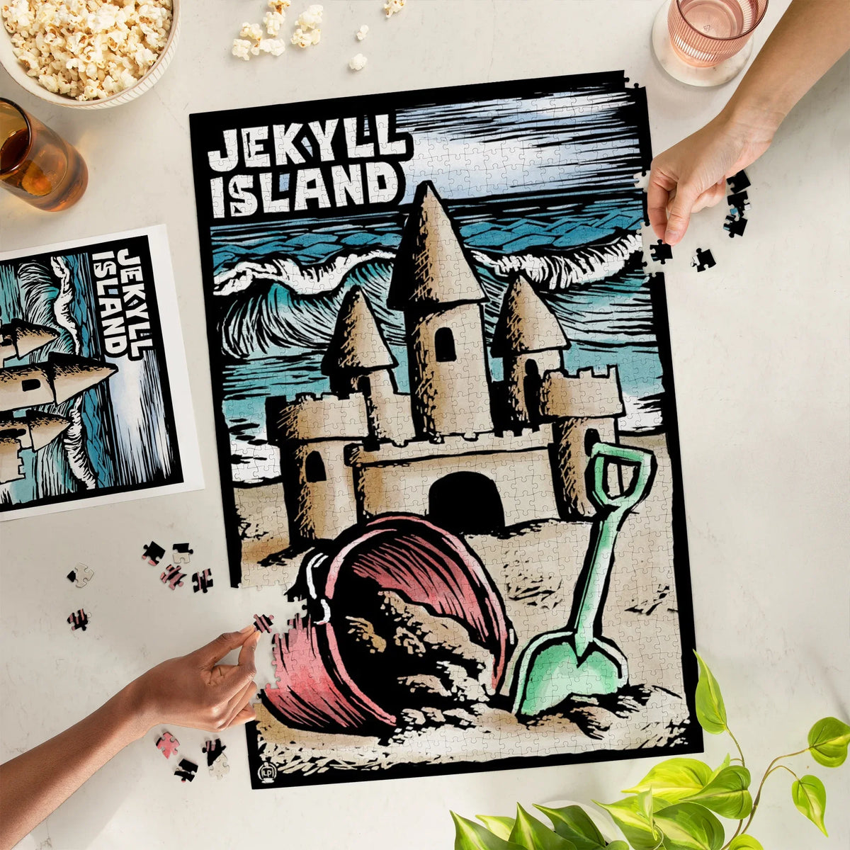 Lantern Press 1000 Piece Jigsaw Puzzle, Jekyll Island, Georgia, Sand Castle, Scratchboard