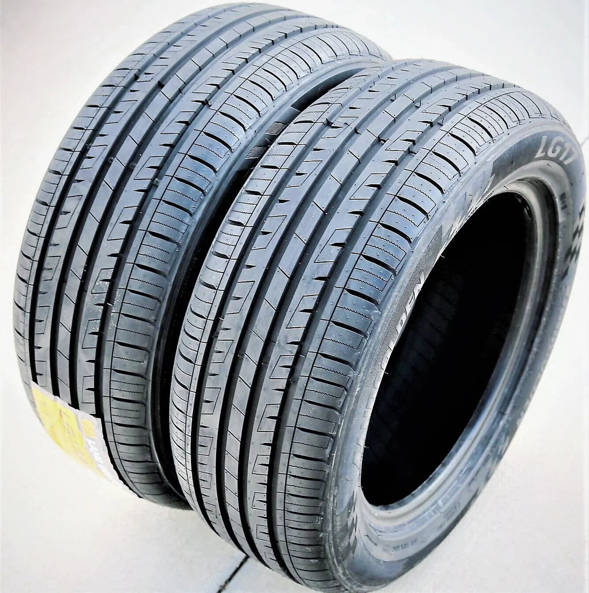 Landgolden LG17 195/55R15 85V Capability Tire Fits: 2007-08 Honda Fit Sport, 1999-2000 Honda Civic Si
