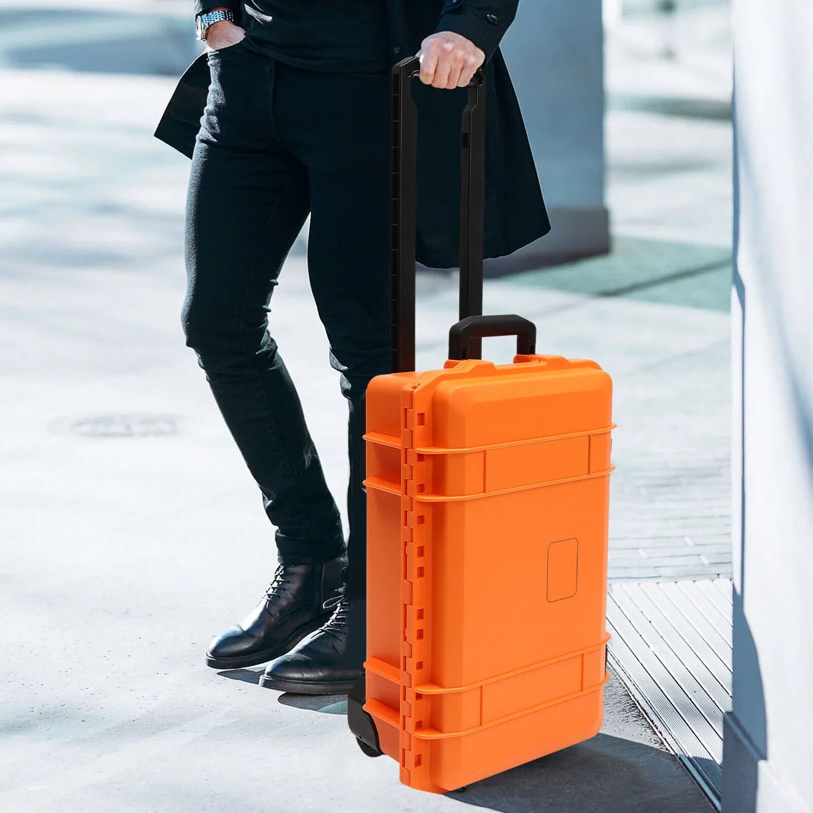 22-Inch Multi-Purpose Case Camera Box W/Customizable Foam IP67 Liquid Protective Camera Case