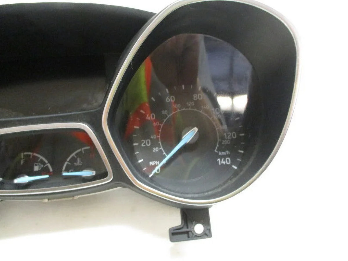 Pre-Owned 2018 Ford Escape Speedometer Speedo Cluster MPH 35K OEM LKQ (Good)