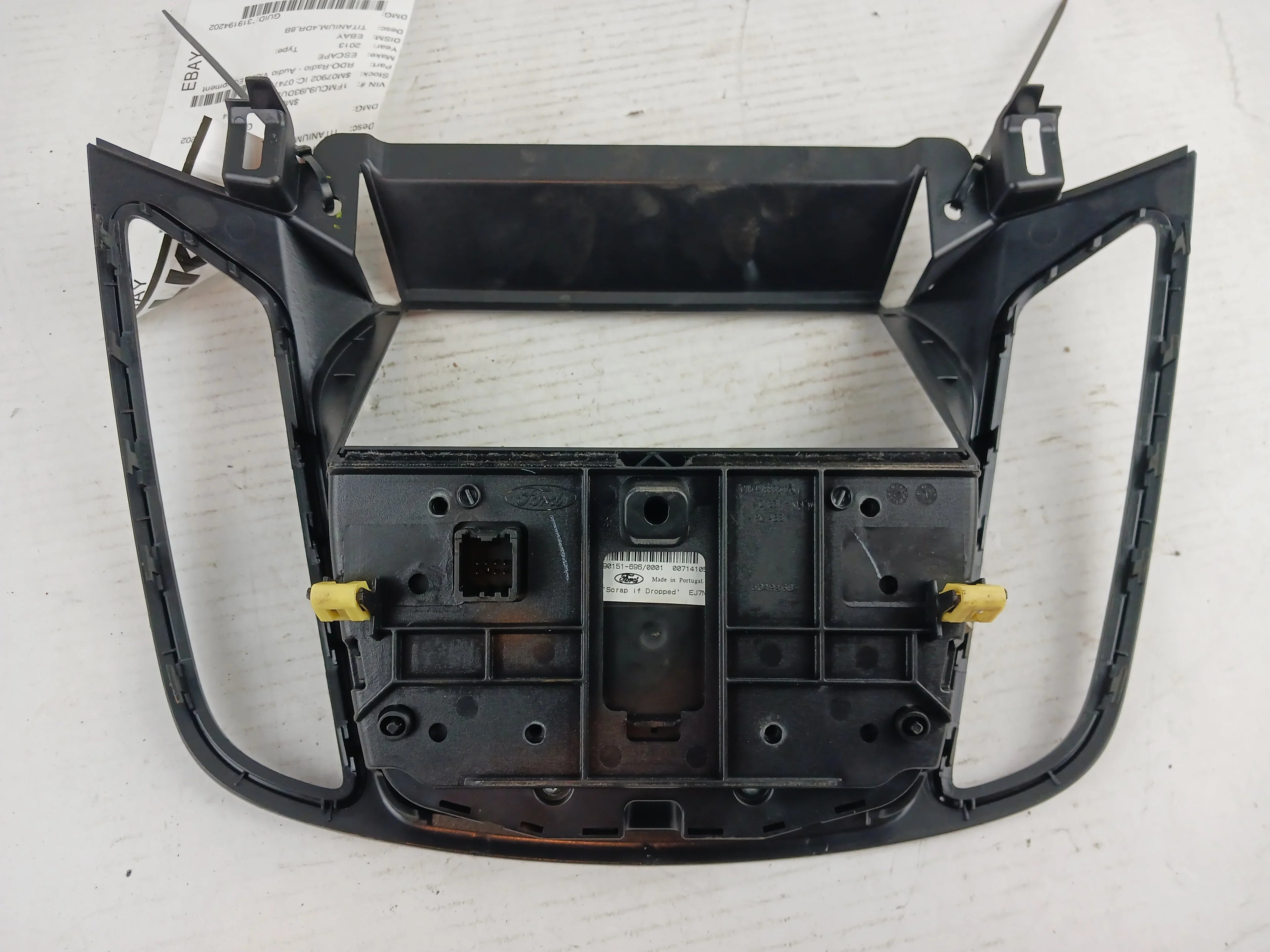 Pre-Owned 2013 Ford Escape Radio Control Panel OEM (Good)